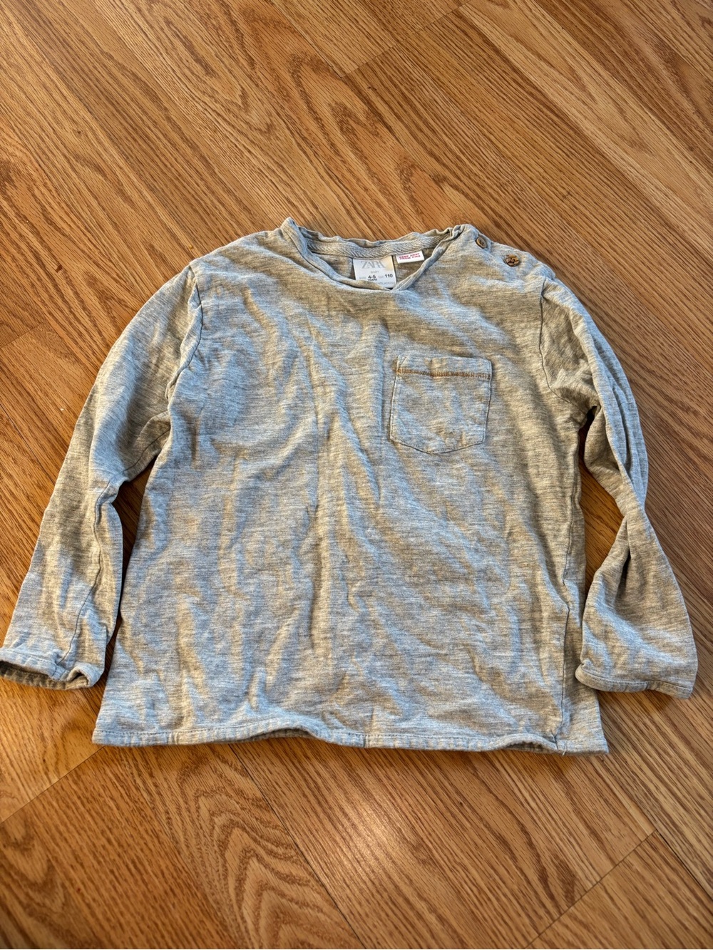 Zara toddler Long-Sleeve Gray Pocket shirt